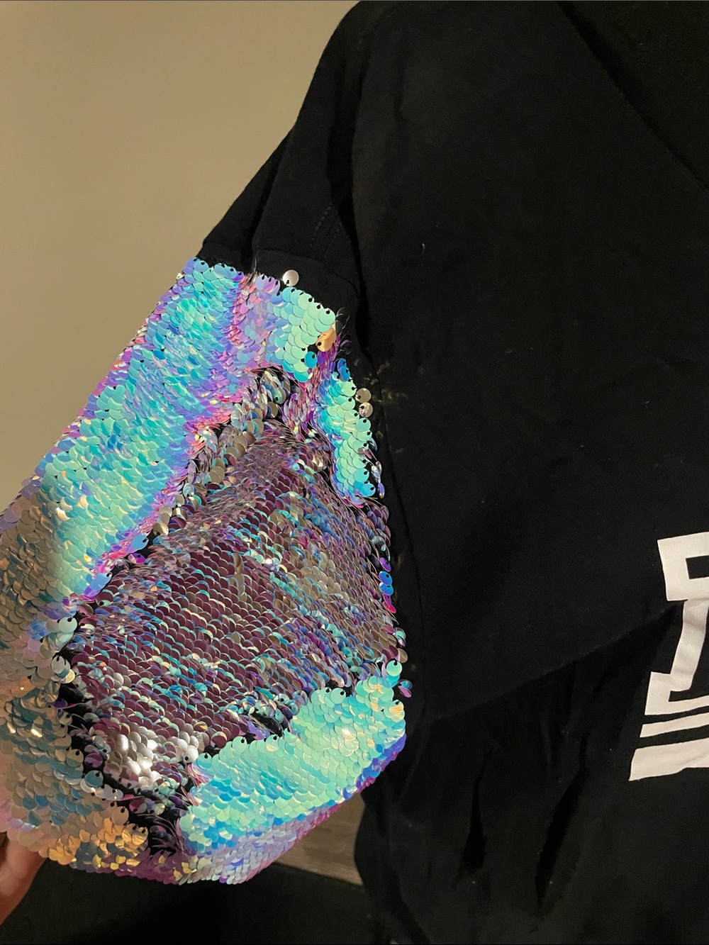 SET! PINK Victoria's Secret Black Graphic Tee with Iridescent Sequin yoga pants - Picture 4 of 8